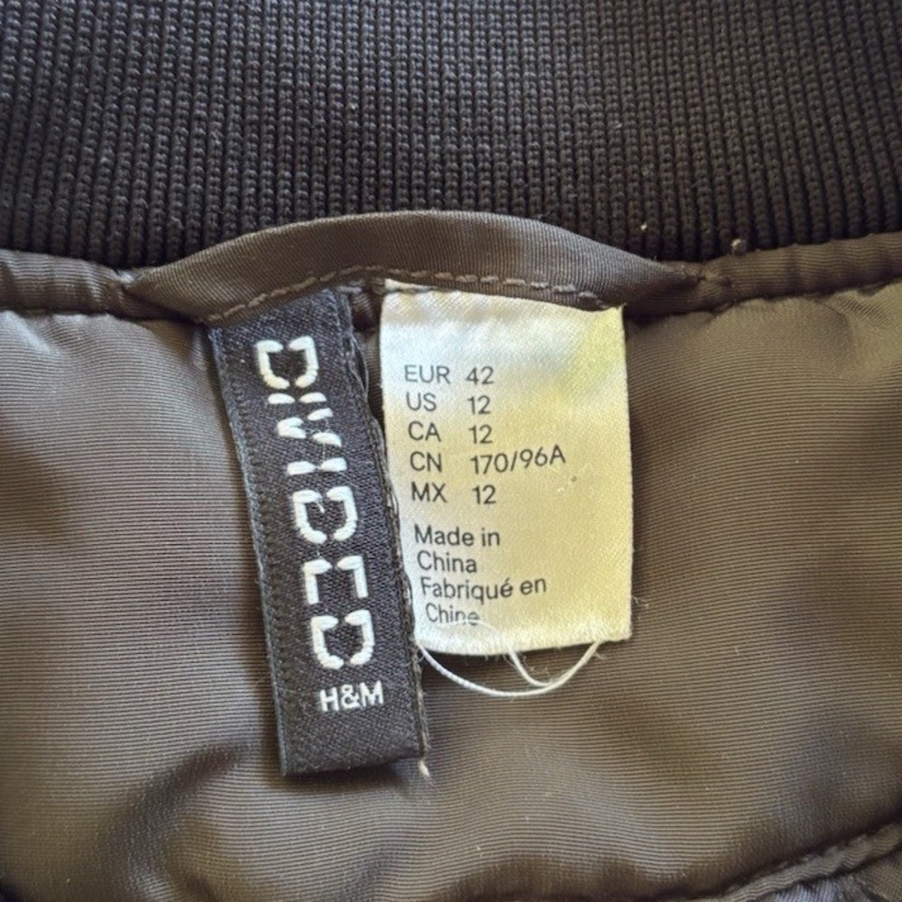 H&M Divided Bomber Jacket Womens 12 Olive Green Tiger Patch Varsity Streetwear - Picture 14 of 16